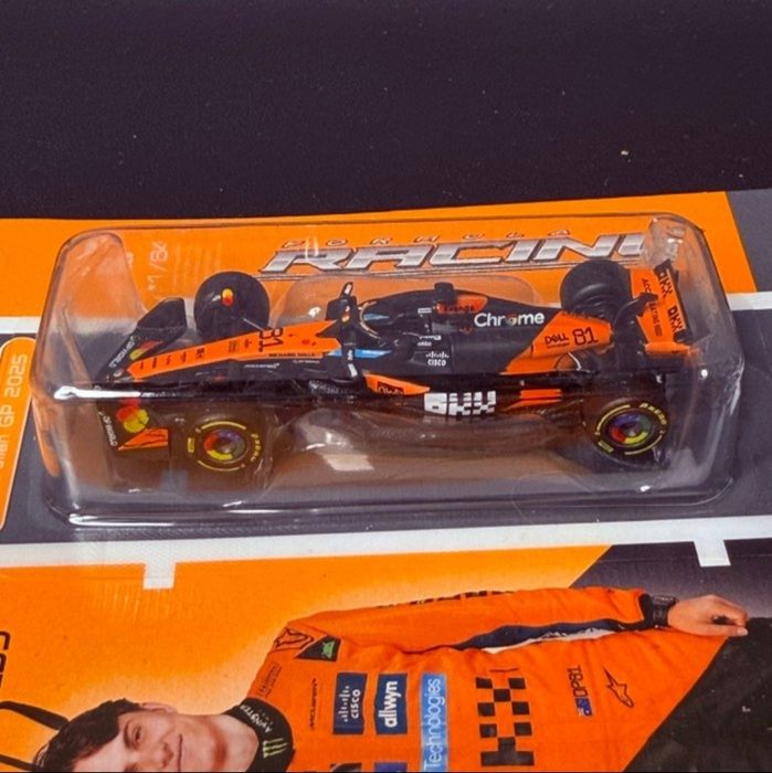 McLaren- burago McLaren mcl39 car n81-Oscar Piastri 2025