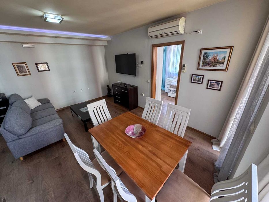 Ново! Тристаен апартамент под наем с гледка към Борисовата градина.