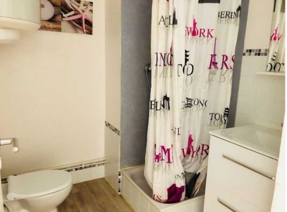 Дава се под наем Едностаен апартамент в Пловдив, Гагарин - 45 кв.м за 224.4 € - Снимка #2