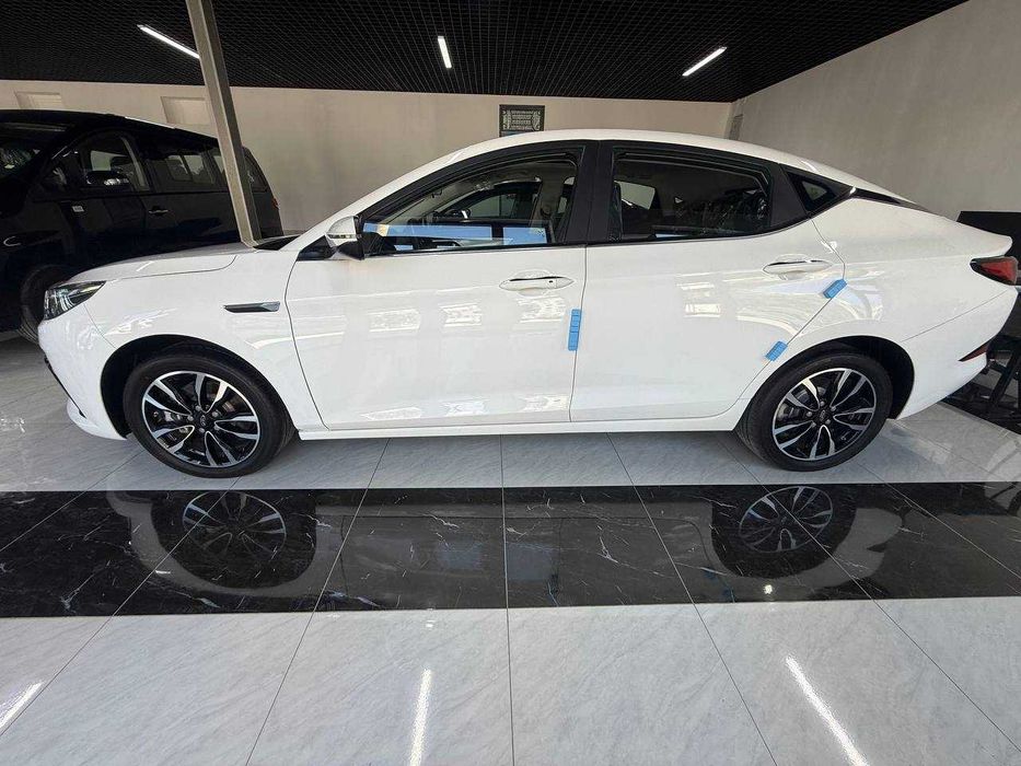 JAC J7 – Premium Liftback, endi yanada qulay narxlarda!