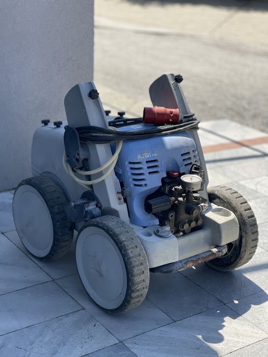 Професионална водоструйка Kränzle Quadro 1000 TST