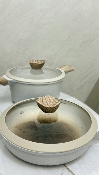 Набор кастрюля и сковородка