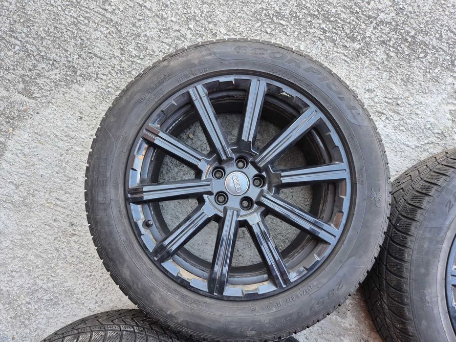 Jante 20`` Audi Q7 4M 4M0601025AE Anvelope iarna Pirelli 285/45/20
