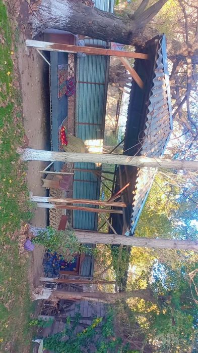 Chodak yer dacha sotiladi