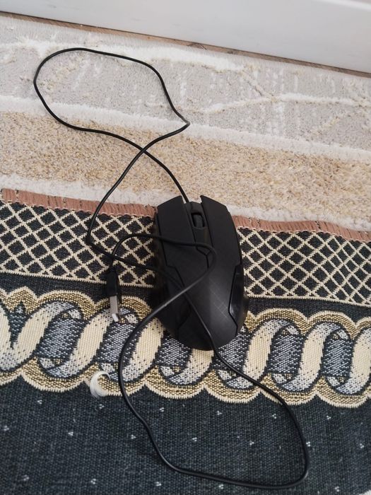 Asus ноутбук сатылады