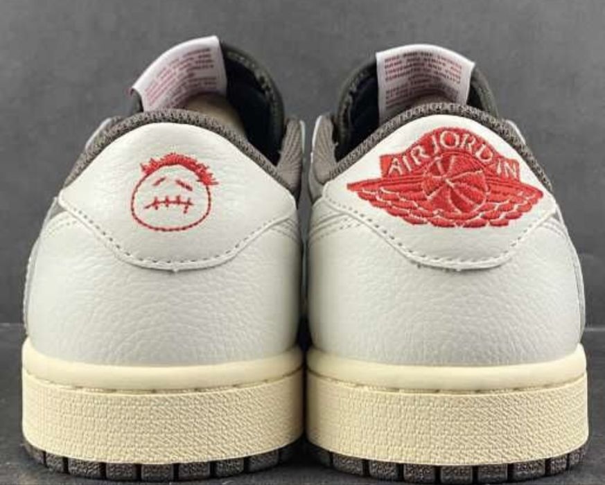 jordan 1 travis scott