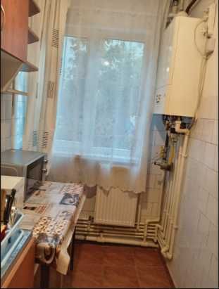 Inchiriez apartament 2 camere in zona craiovita noua