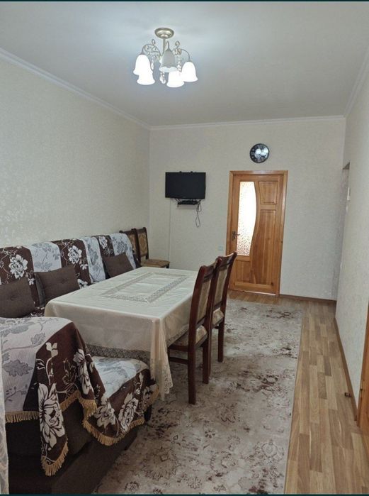 Срочно продаётся квартира Мирабадский р-н Куйлюк массив 3 2/4/4