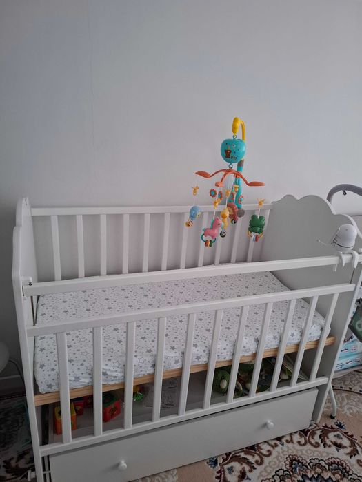 Кроватка детская