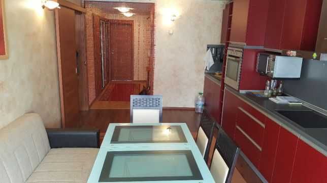 Дава се под наем Двустаен апартамент в София, Лозенец - 60 кв.м за 388.62 € - Снимка #1