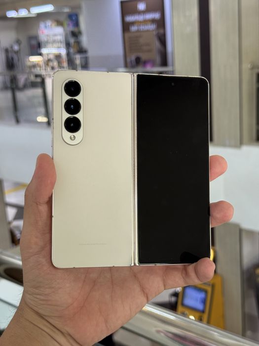 Samsung Z fold 4 256 гб