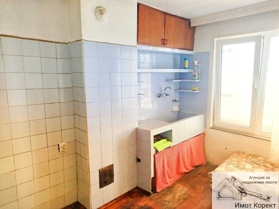 Продава се Четиристаен апартамент в Асеновград - 91 кв.м за 393 €/кв.м - Снимка #6