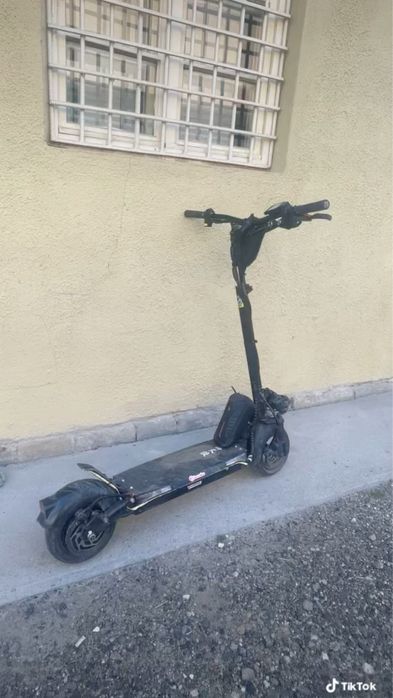 Trotineta modificata, e cross