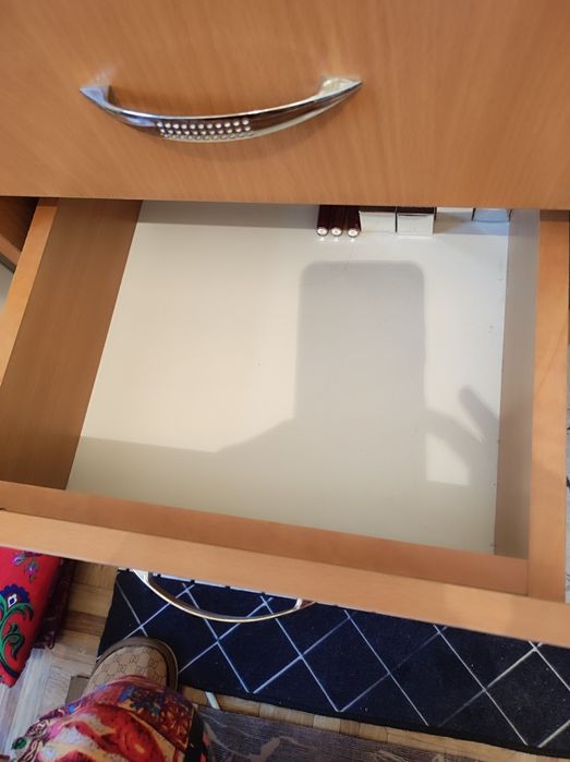 Тумбочка 3500 тг