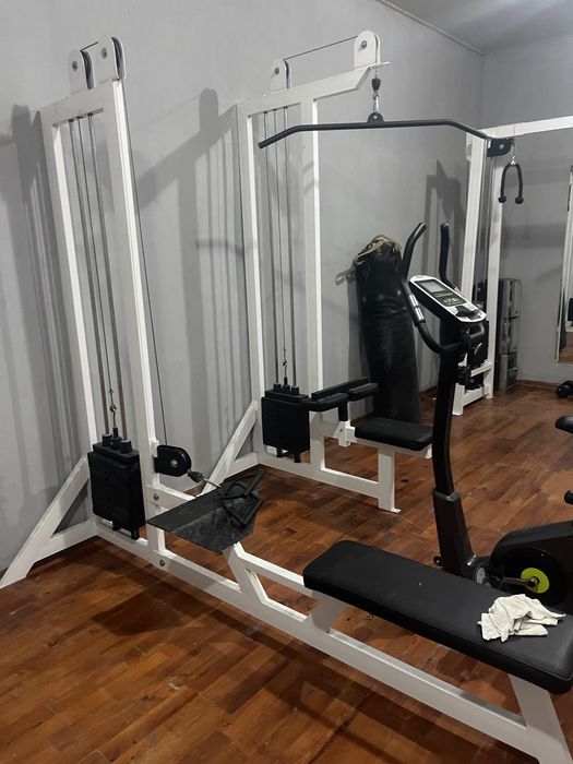 Спорт турник комплект продам новый