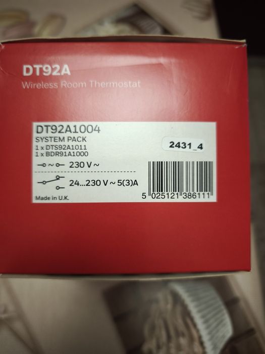 Vând termostat de ambient Honeywell Home DT 92A