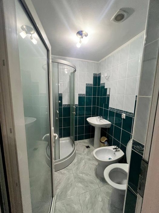 Apartament cu 4 camere