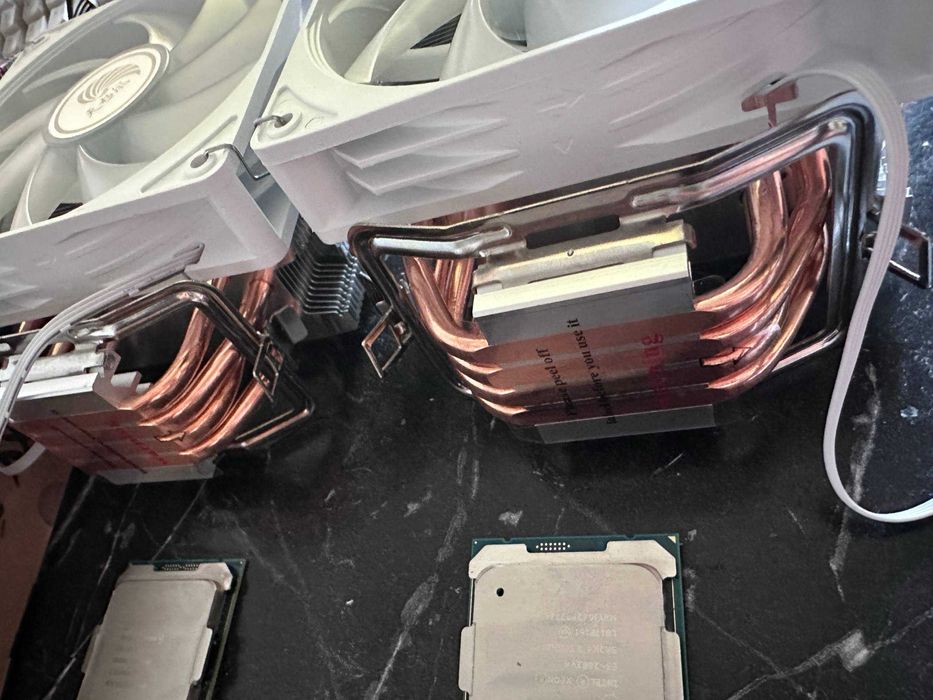 Мощные комплект х99/ 32 ядер 64 потоков/ 32 gb DDR4 / 2 куллера