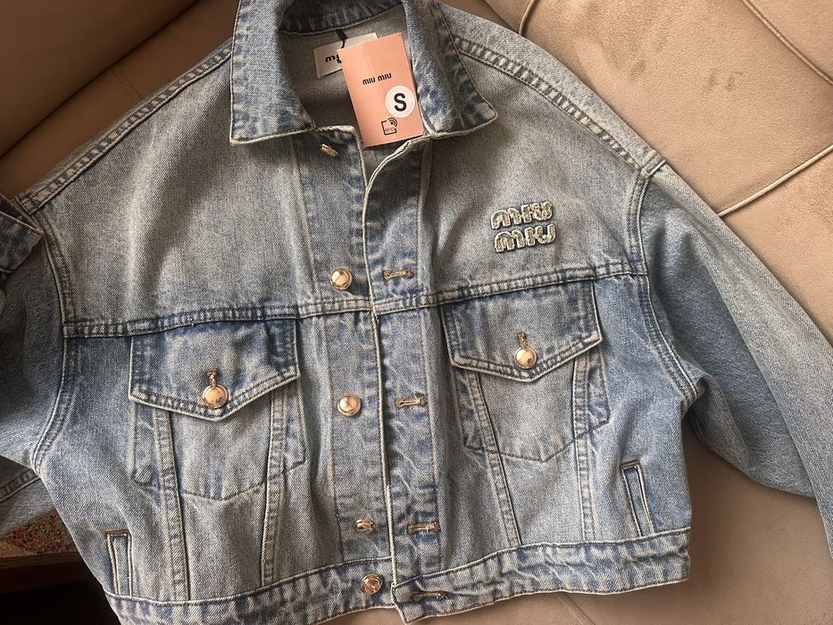 Дънково яке с копчета в златисто Намалено