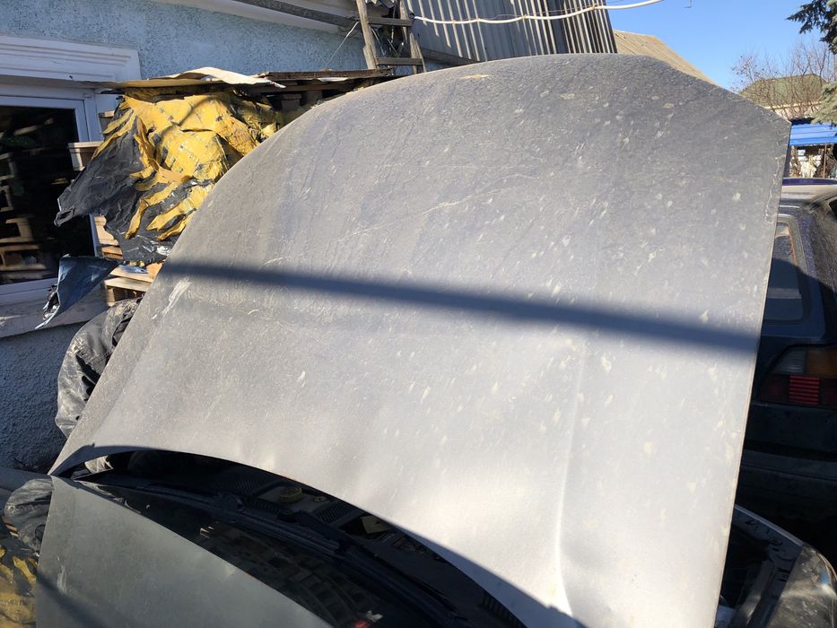 Капот Passat b5+