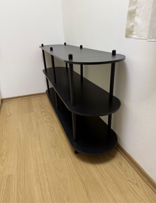 Vand comoda cu rafturi, Nou!