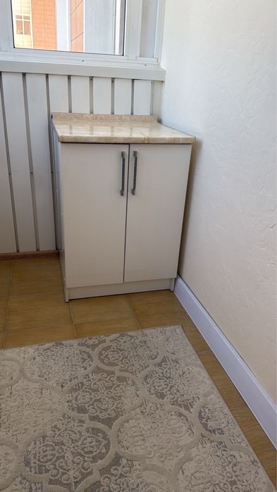 Шкаф от кухонного гарнитура