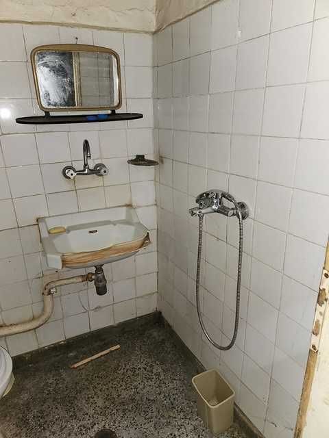 Продава се Двустаен апартамент в Търговище, Център - 65 кв.м за 1216 €/кв.м - Снимка #10