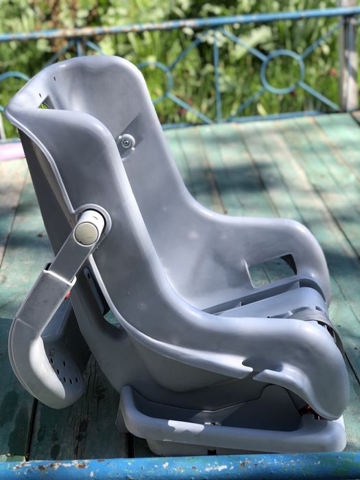 Продам детское автокресло