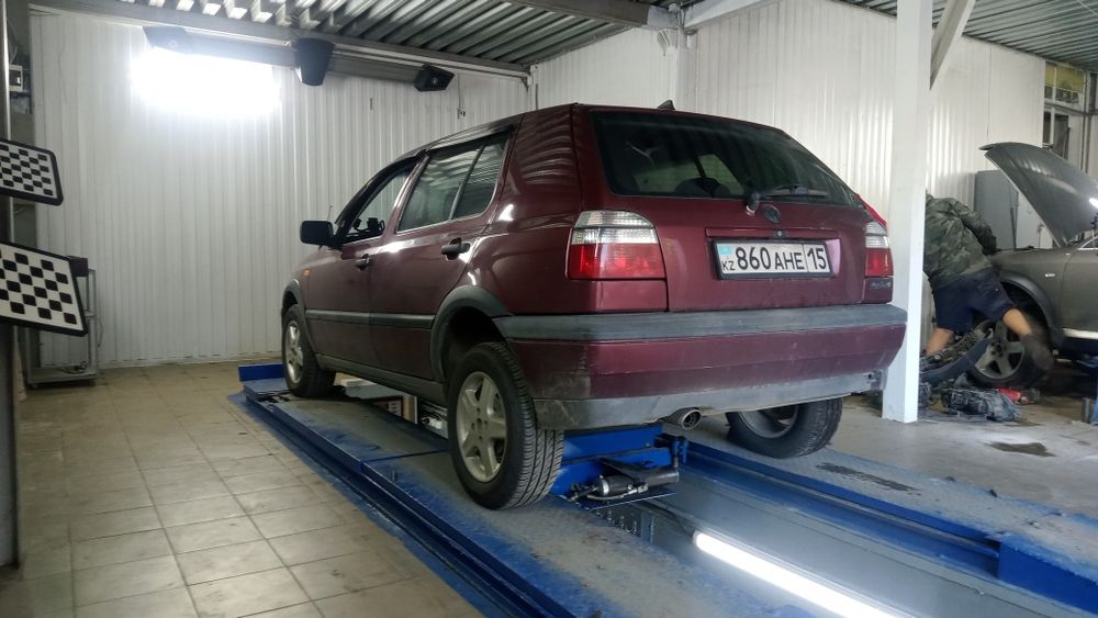 Автомобиль гольф 3 1.8 моно, коробка автомат
