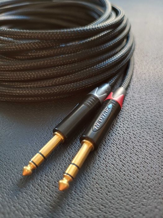 Cablu Audio Profesional Canare cu conector Neutrik XLR - Jack 6.3 mm