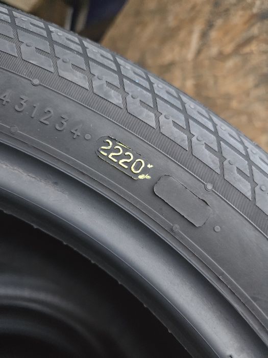 215 55 17 Nokian m+s