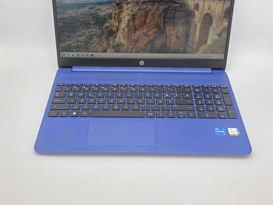 Laptop 15.6" FHD HP 15s-FQ2010NQ i7-1165G7 8Gb Ram 256GB SSD Stare Buna