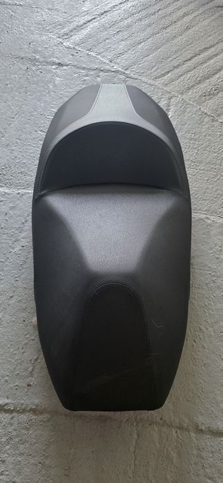 Sa sezut honda forza 125 2021+ si 300 2023 si 2024