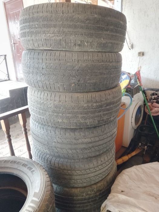 Продам Шины 265,60,18