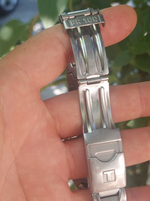 Tissot de vînzare
