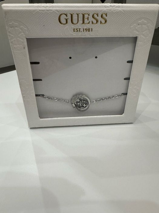 Дамска  Гривна  Guess