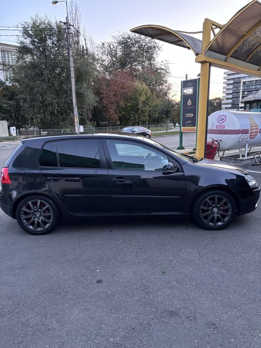VOLKSWAGEN Golf 2004 — imagine 4
