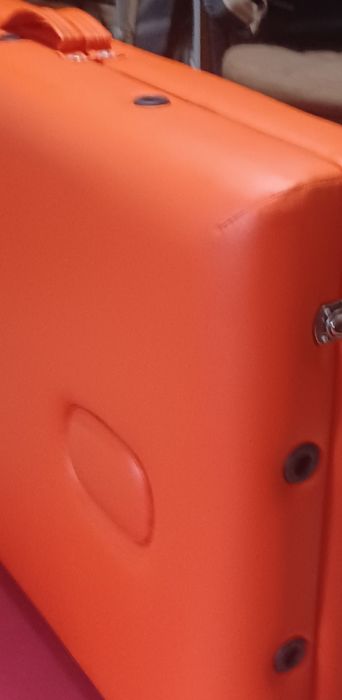 Masă de masaj cu înălțime reglabilă