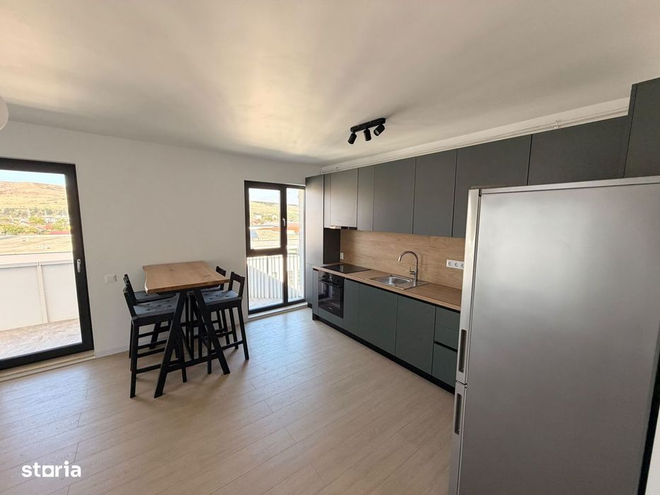 Apartament 2 camere Floresti, str. Eroilor, bloc nou, cu PARCARE