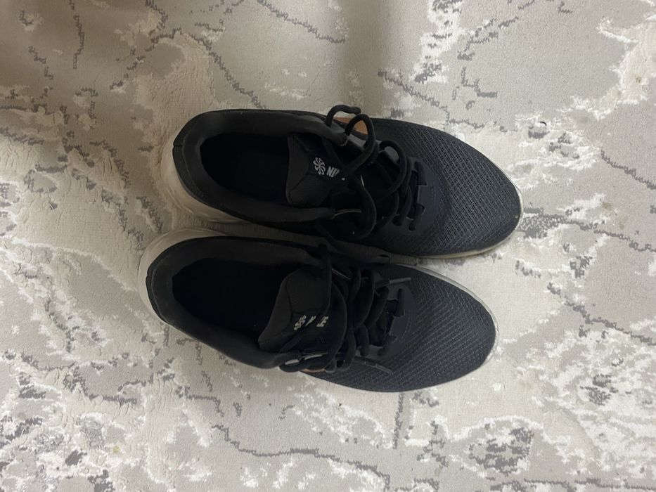 Беговые Кроссовки Nike Revolution 6