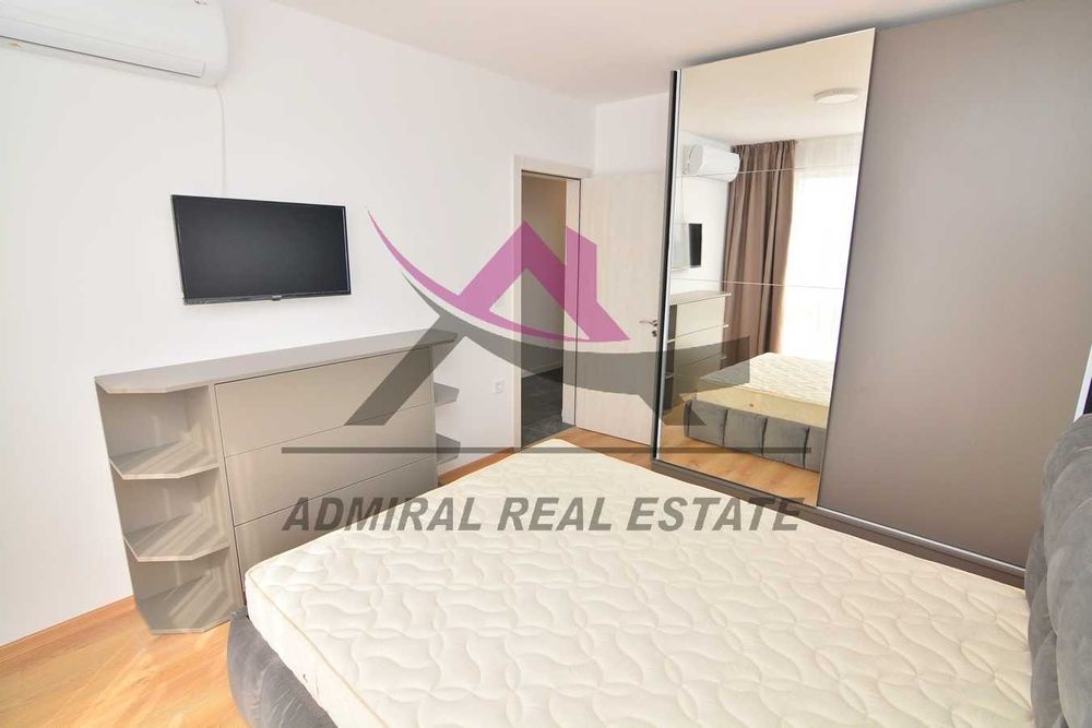 Продава се Тристаен апартамент в Варна, Изгрев - 80 кв.м за 1688 €/кв.м - Снимка #4