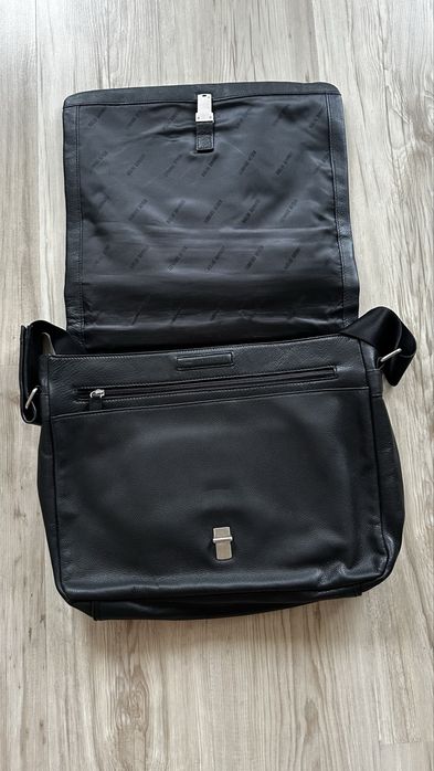 Geanta piele pentru laptop