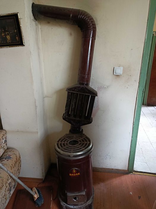 Стари печки на дърва и въглища