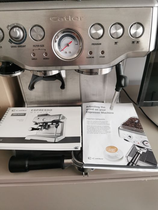 Mașina de cafea Catler