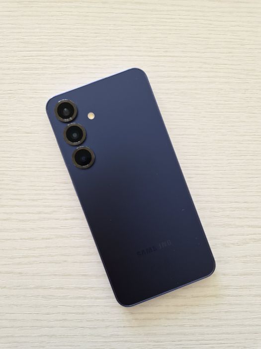 Samsung Galaxy S25 256GB Navy Blue