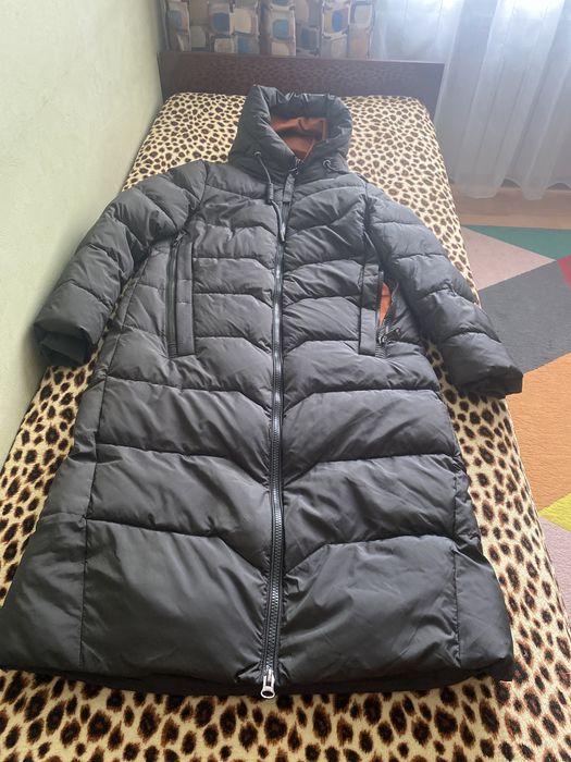 Продам пальто новое