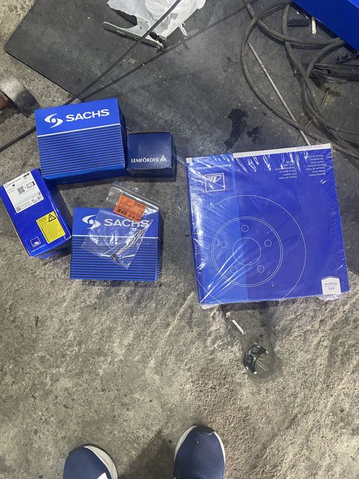 Дискове и накладки ATE за W211 мерцедес