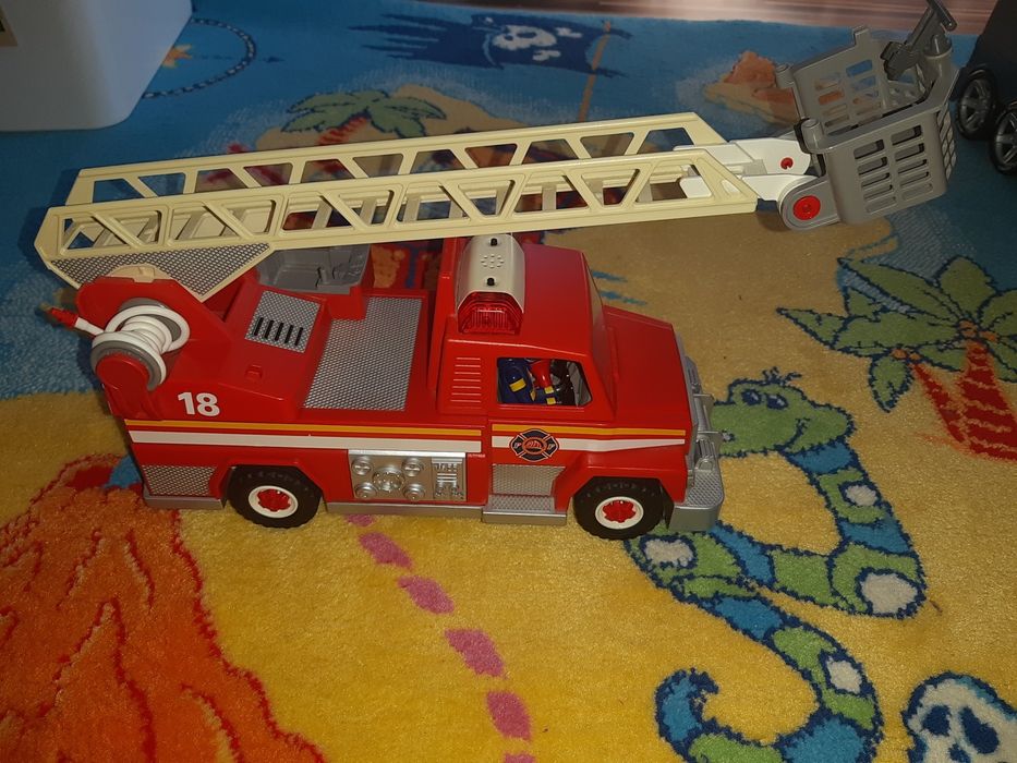 Masina de pompieri  Playmobil