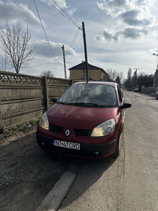 Vand renault scenic  distributie schimbata recent!