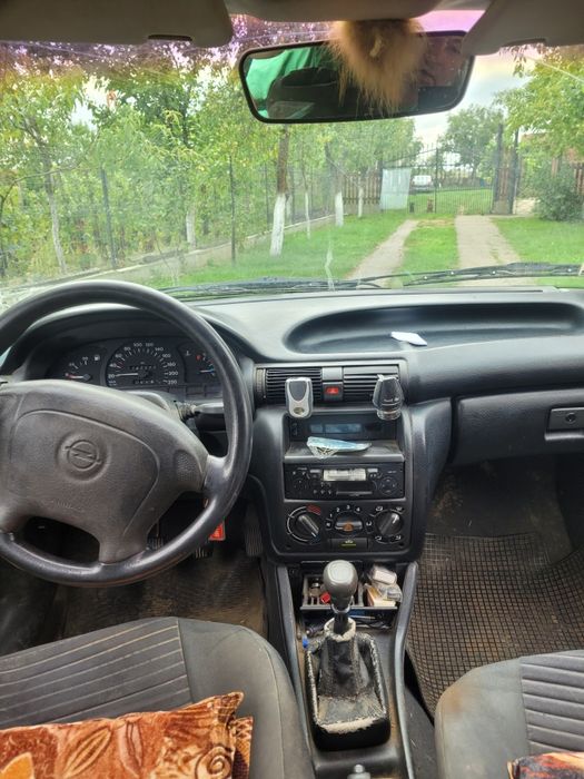 Opel astra f de vanzare.